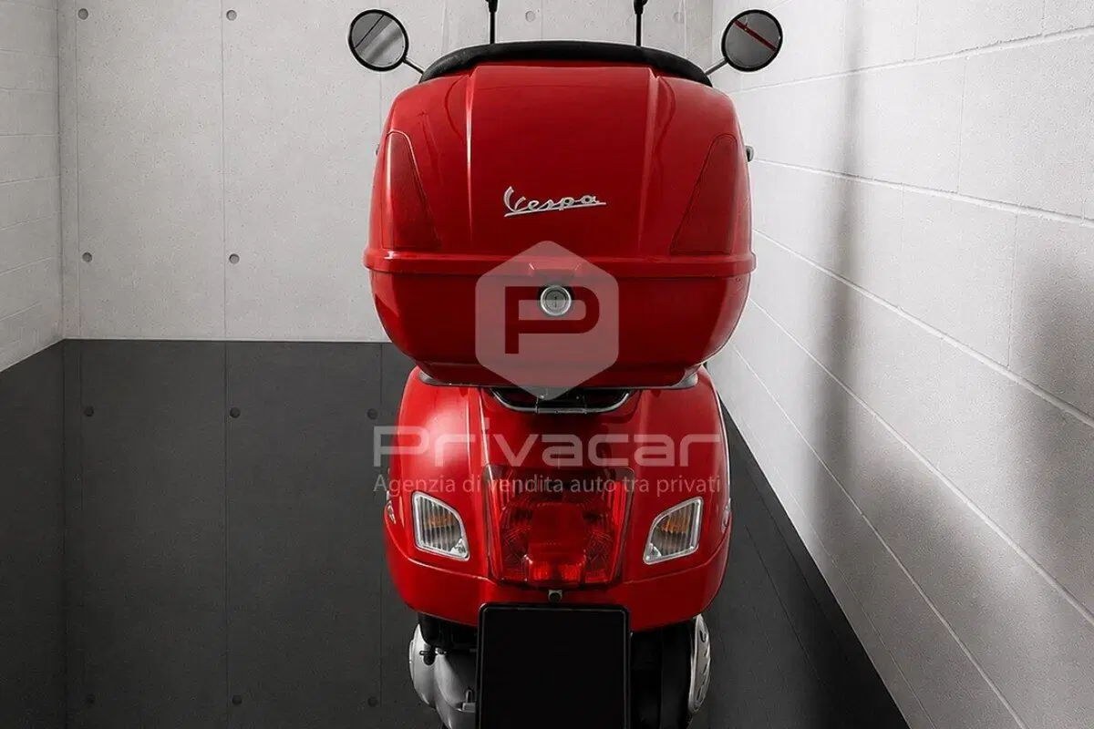 Vespa GTS 250 i.e. (8)