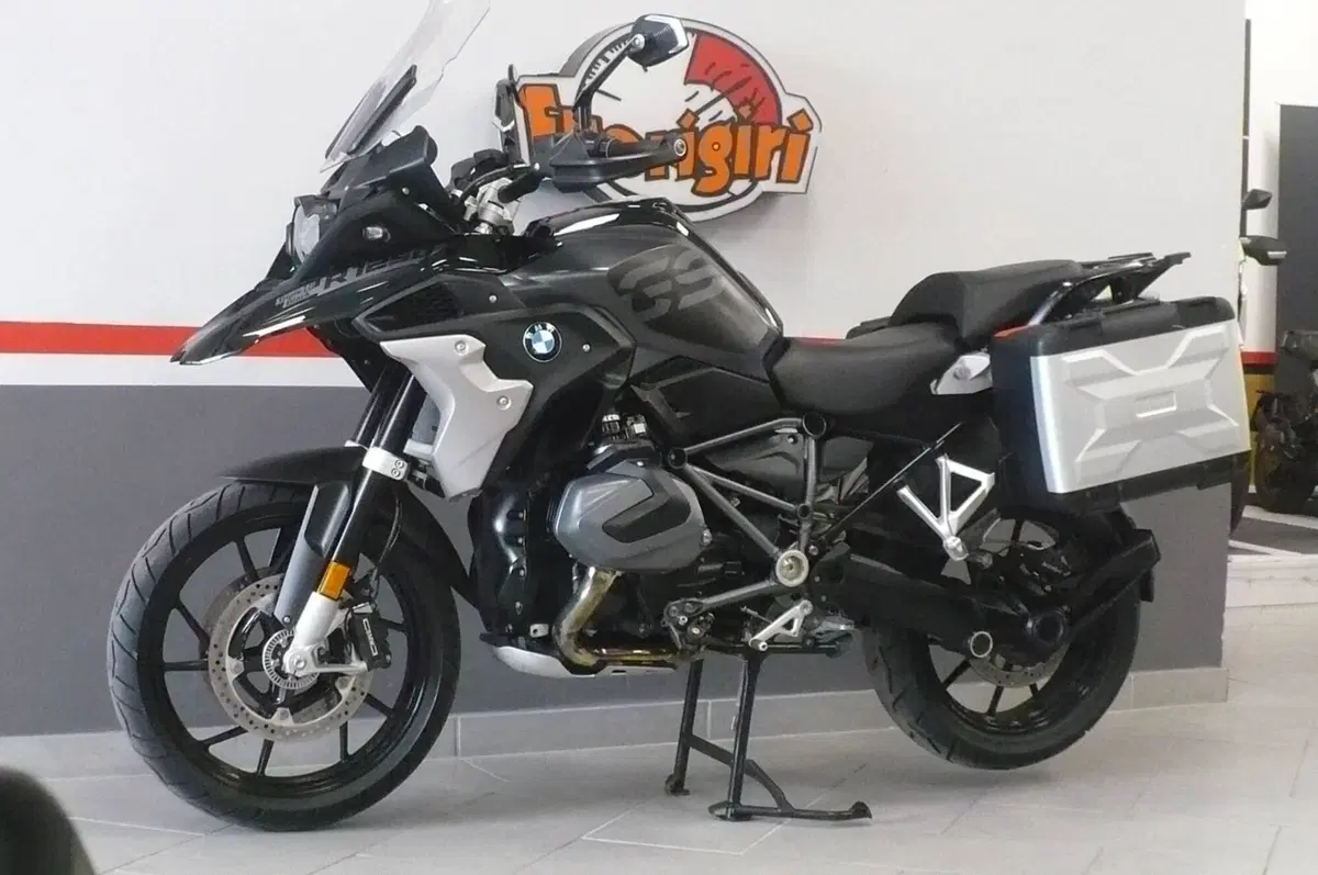 Bmw R 1250 GS (2021 - 24) (2)