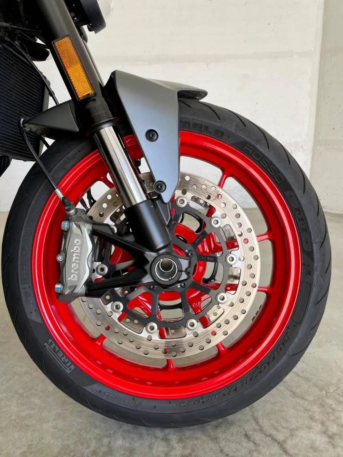Ducati Monster 937 + (2021 - 25) (7)