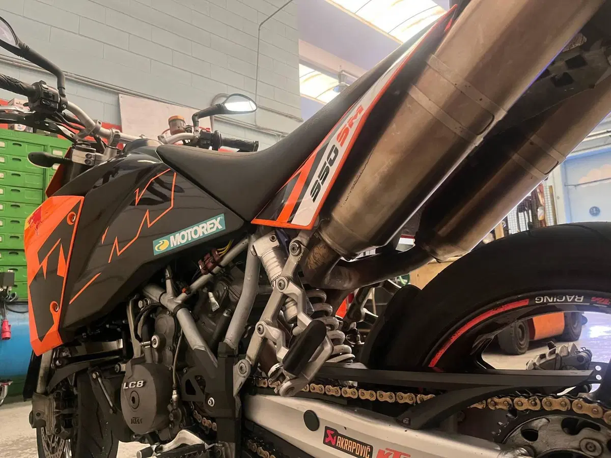 KTM 950 Supermoto (2006 - 08) (2)