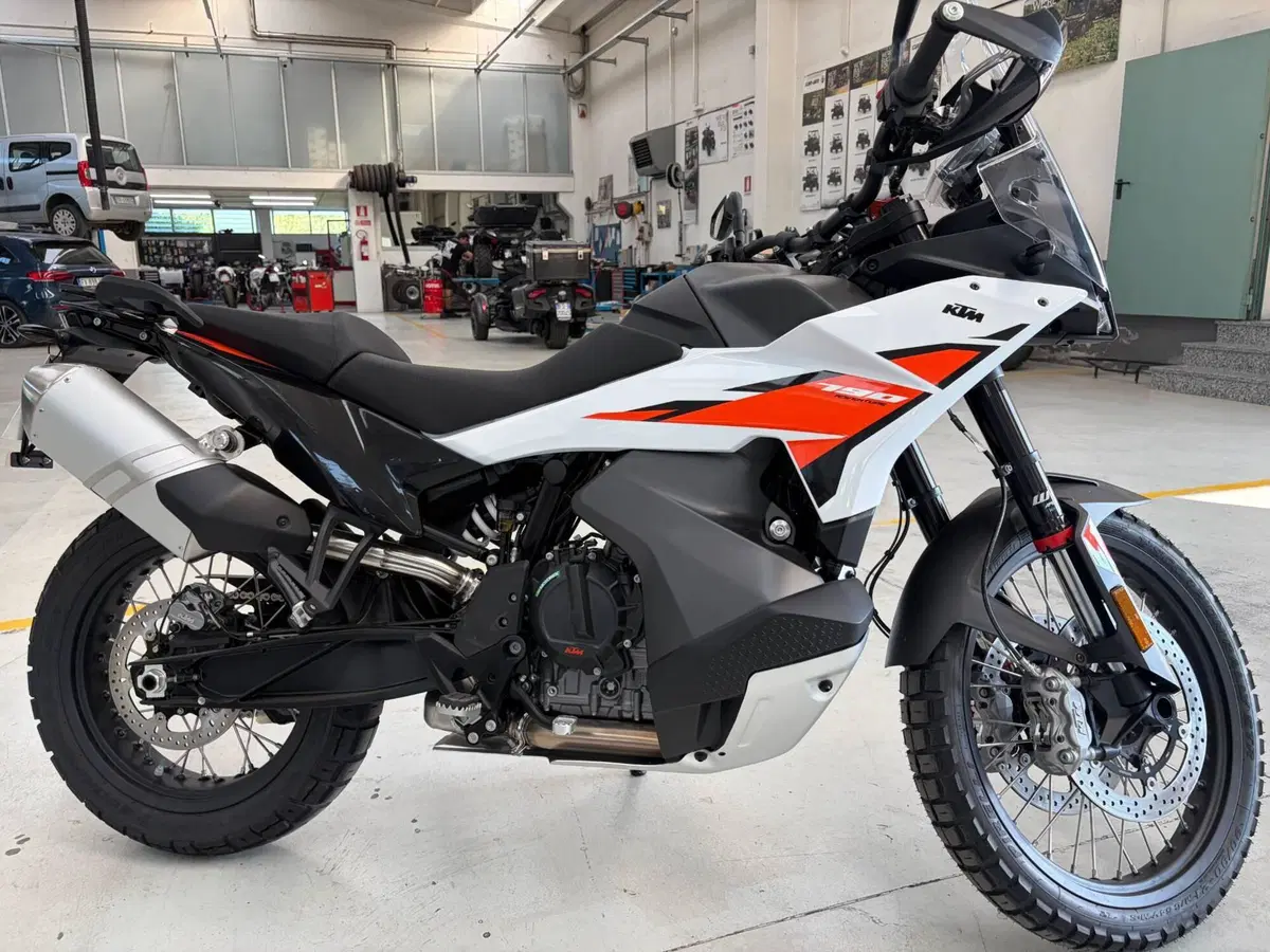 KTM 790 Adventure (2025 - 26)