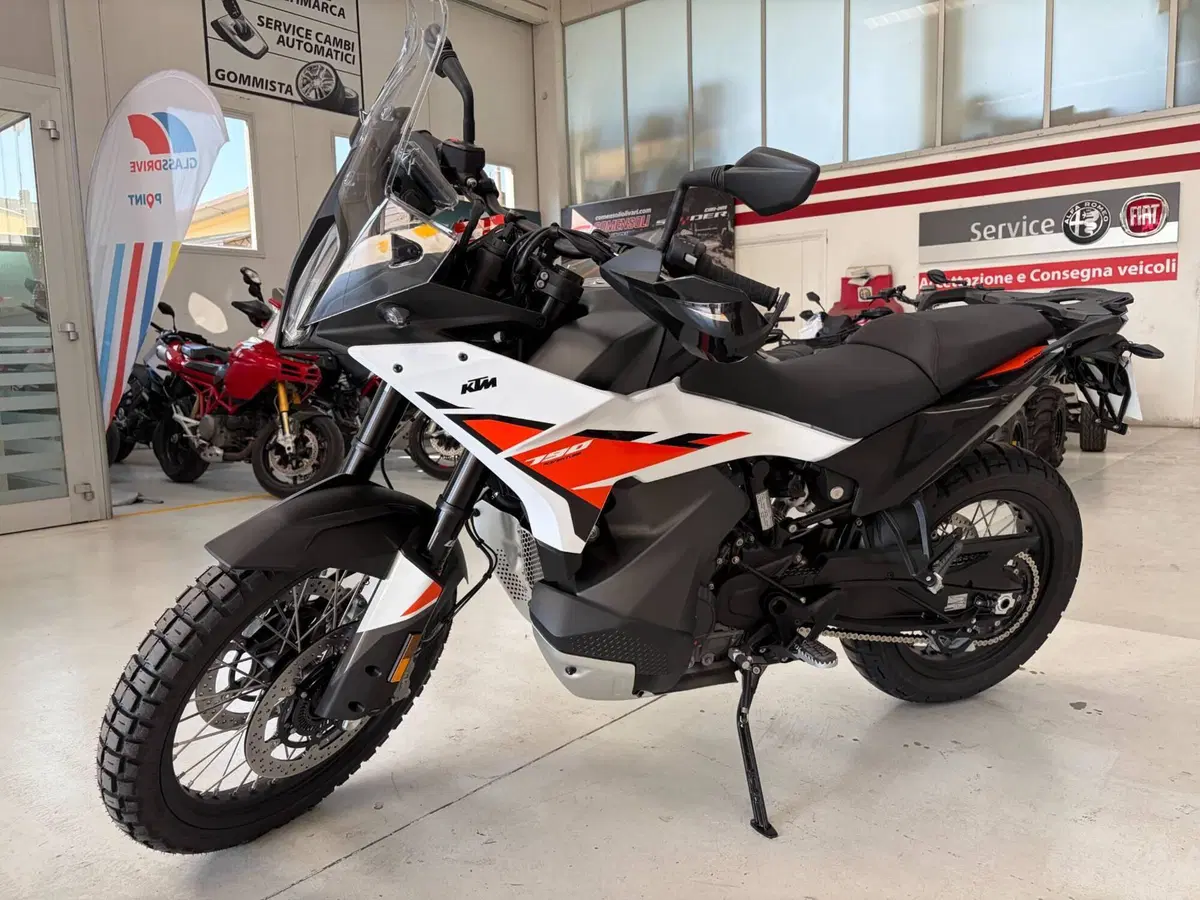 KTM 790 Adventure (2025 - 26) (10)
