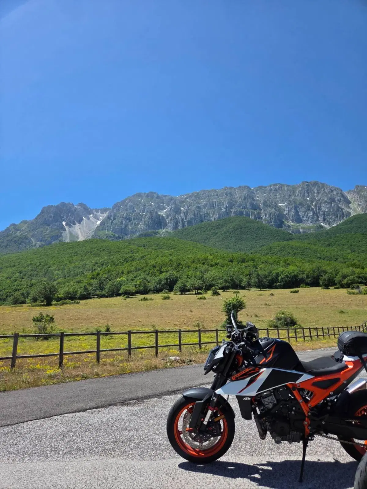 KTM 990 Duke R (2026) (3)