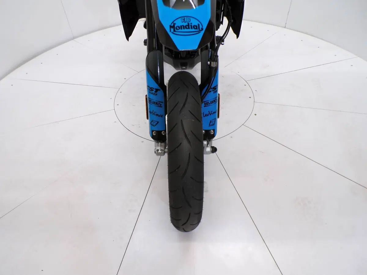 FB Mondial SMX 125 Motard (2021 - 24) (8)