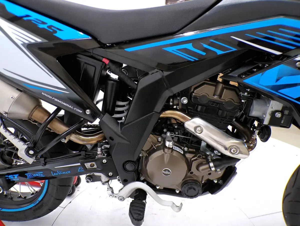 FB Mondial SMX 125 Motard (2021 - 24) (10)