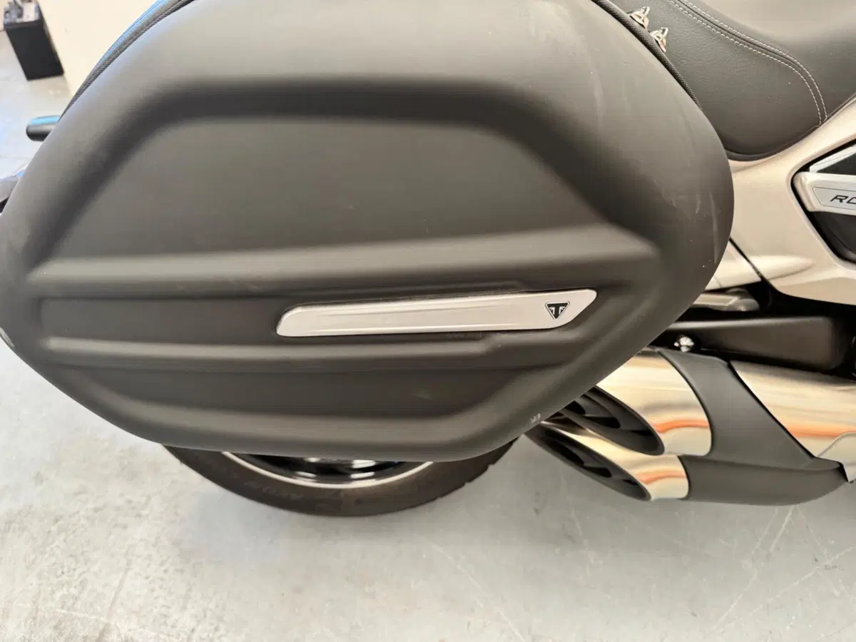 Triumph Rocket 3 GT (2021 - 24) (17)