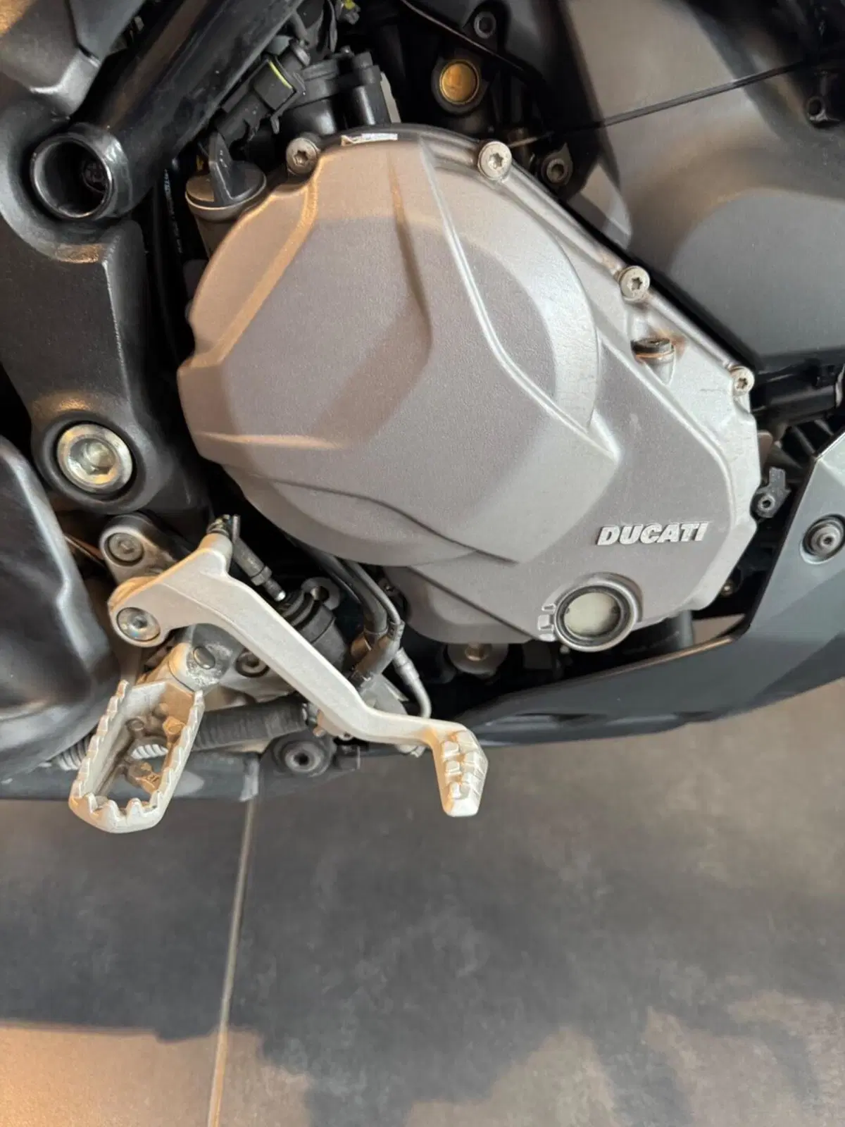Ducati Multistrada V2 S (2022 - 24) (9)