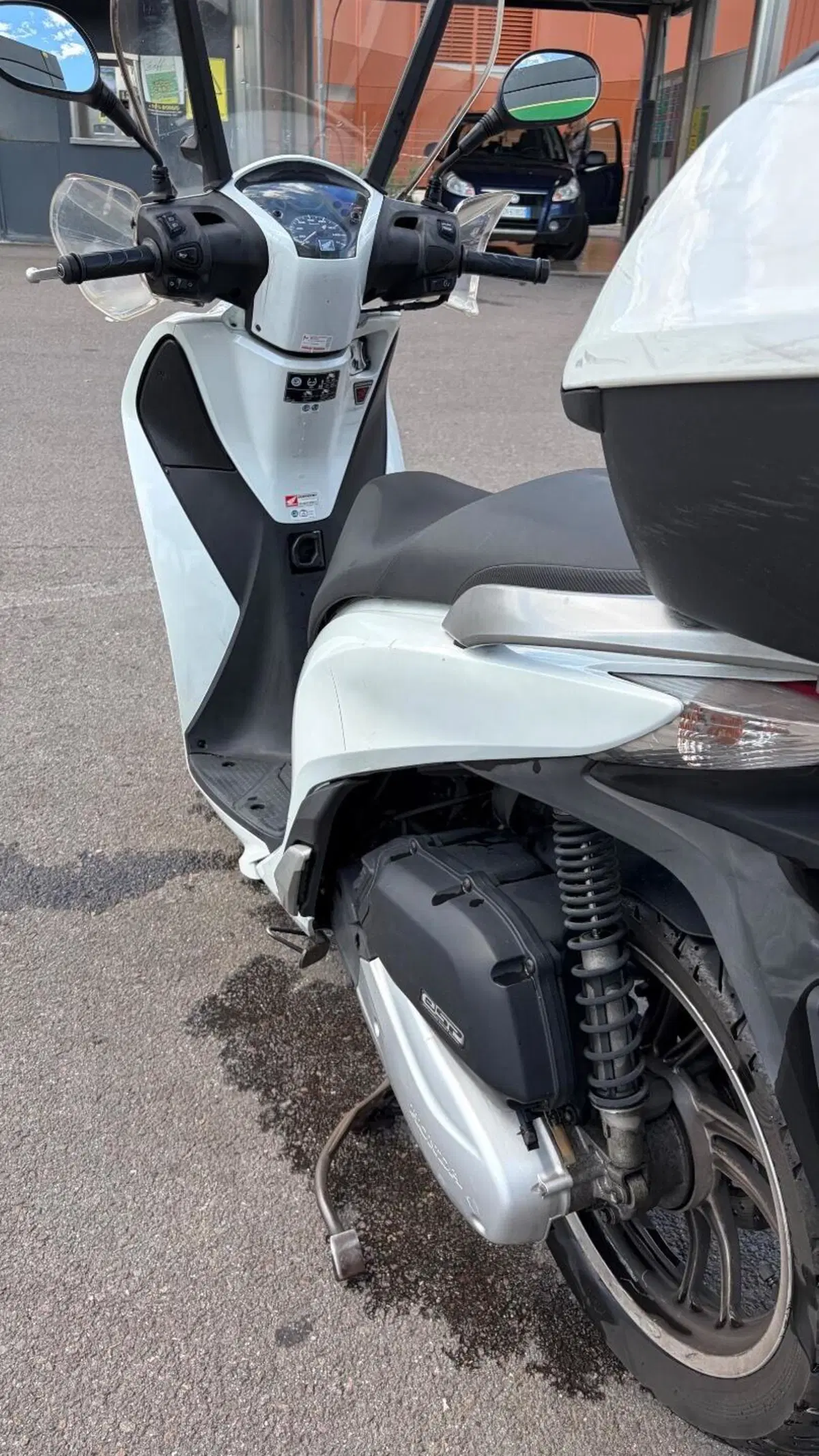 Honda SH 150i ABS (2013 - 16) (9)