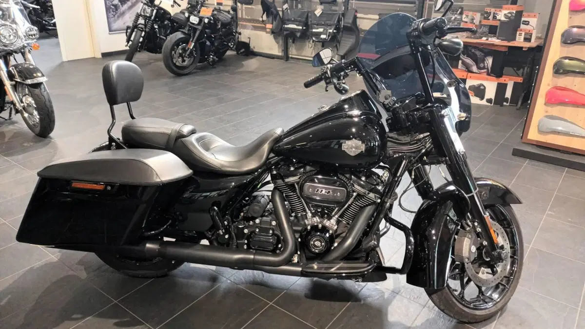 Harley-Davidson Road King Special (2021 - 25) (4)