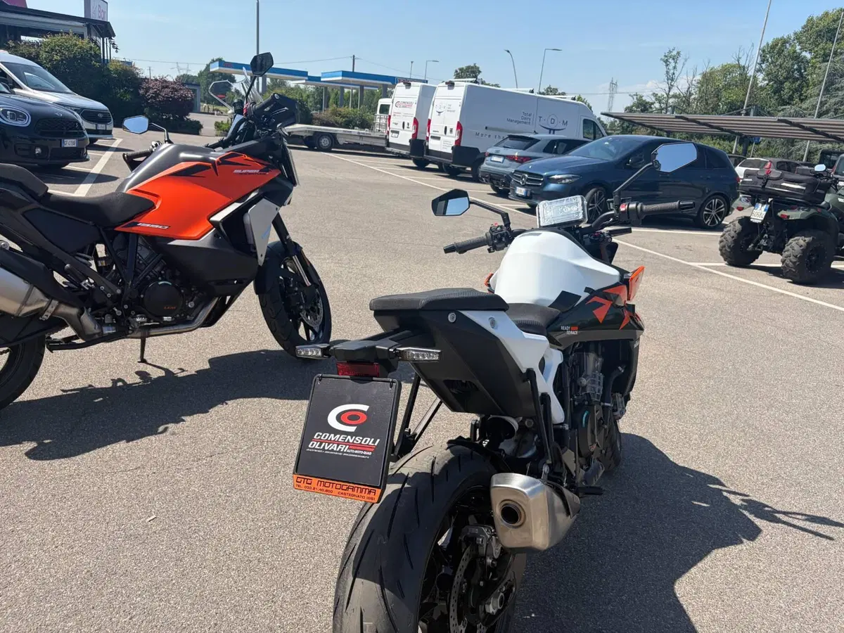 KTM 990 Duke (2024 - 26) (5)