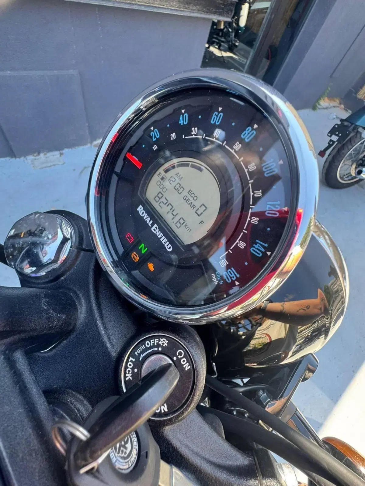 Royal Enfield Meteor 350 (2021 - 26) (5)