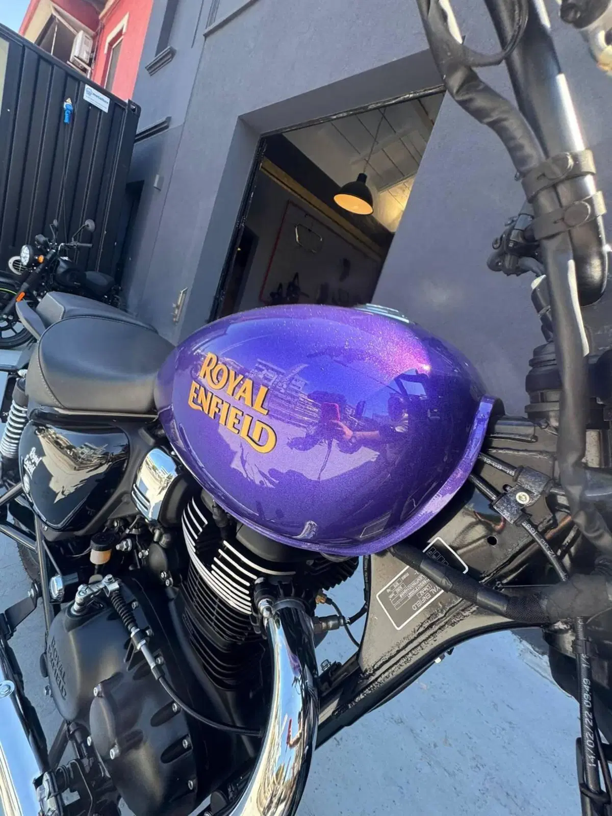 Royal Enfield Meteor 350 (2021 - 26) (4)