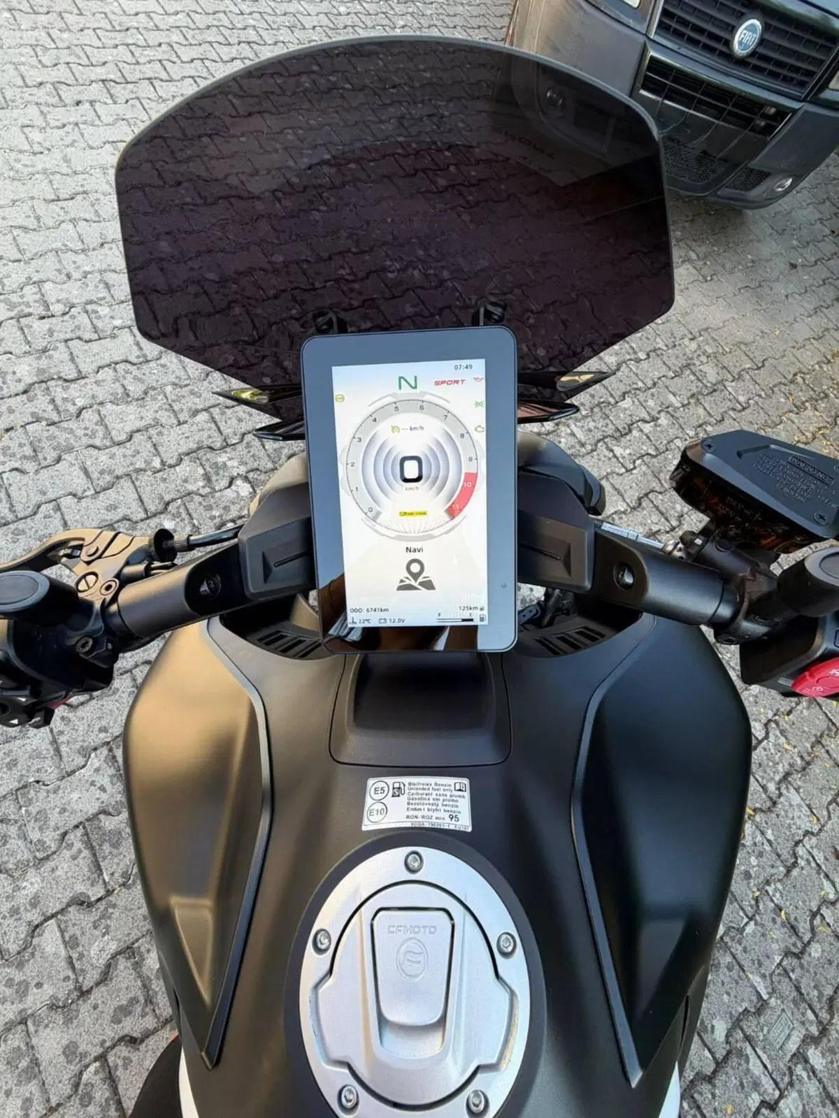 CFMOTO 800NK Advanced (2023 - 26) (4)