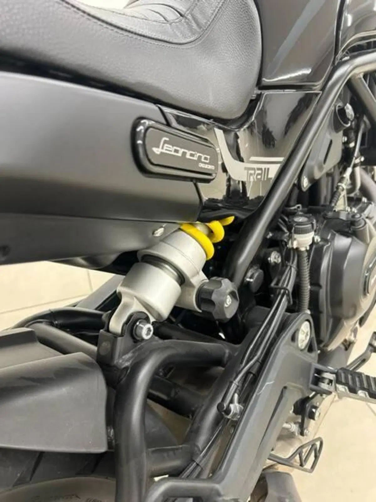 Benelli Leoncino 500 Trail (2021 - 26) (16)