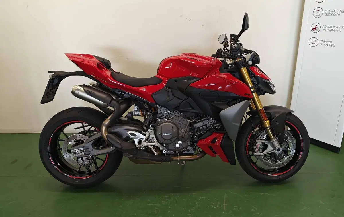 Ducati Streetfighter V2 S (2025 - 26) (2)