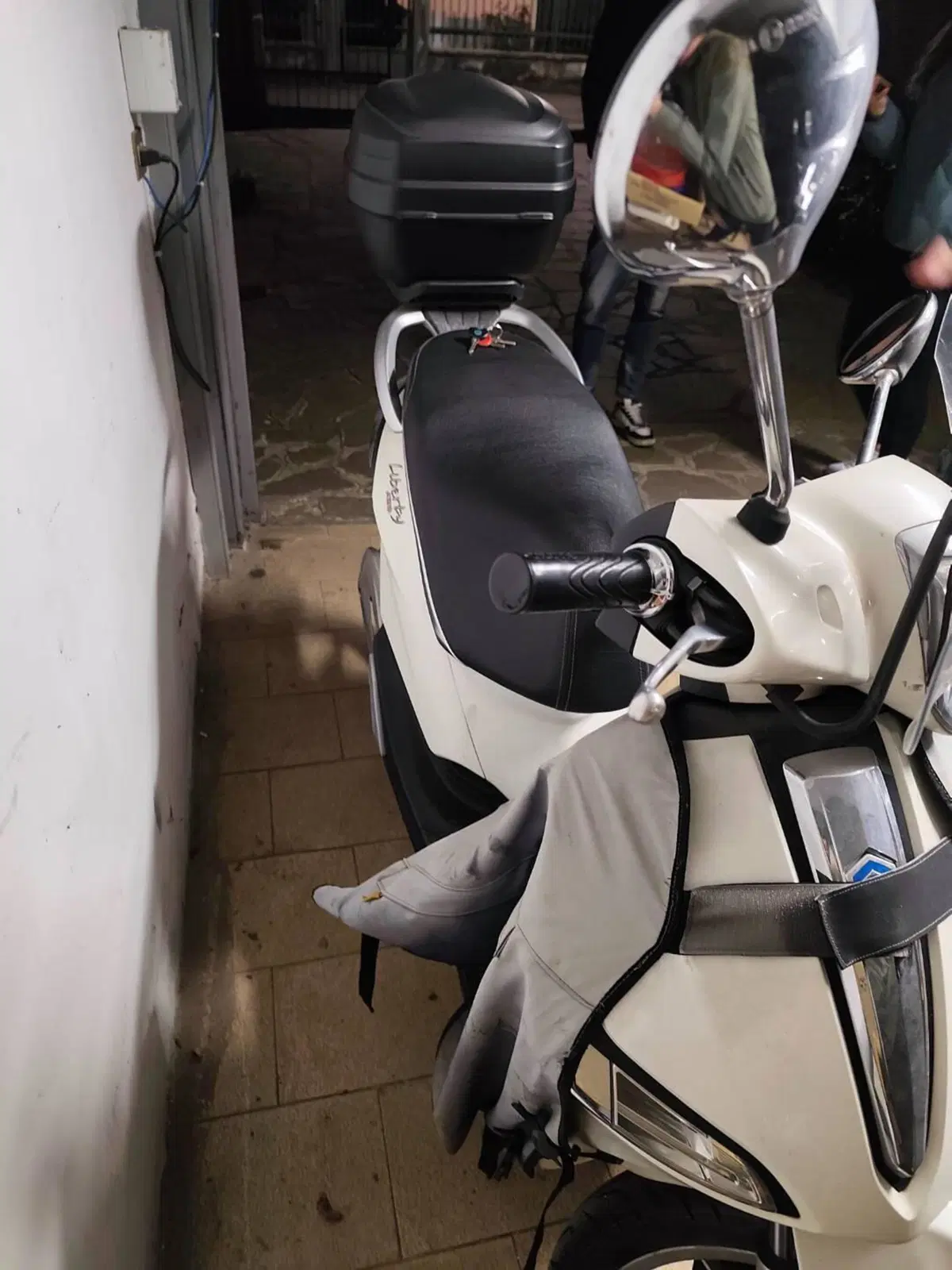 Piaggio Liberty 125 i-get ABS (2016) (8)