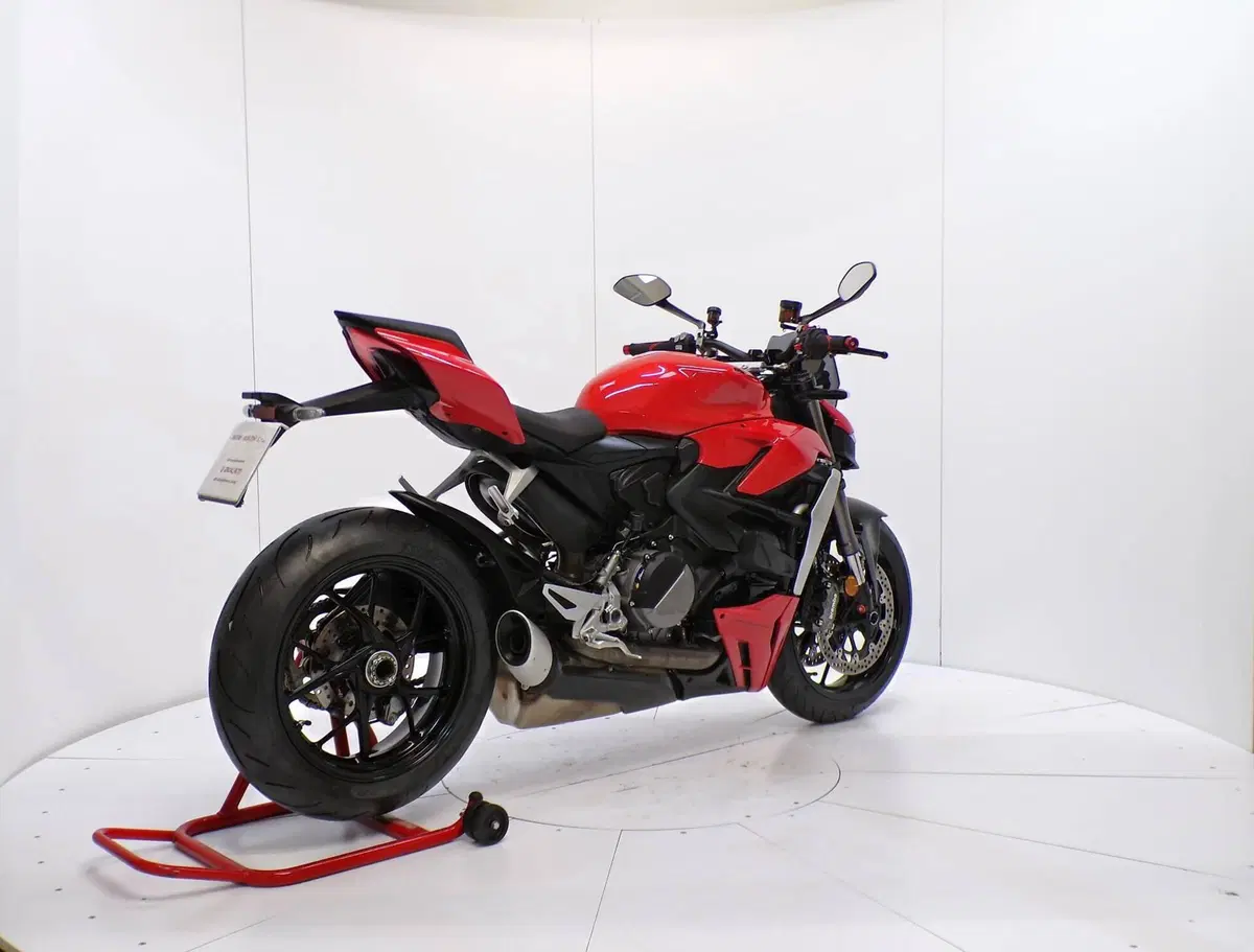 Ducati Streetfighter V2 (2022 - 24) (6)