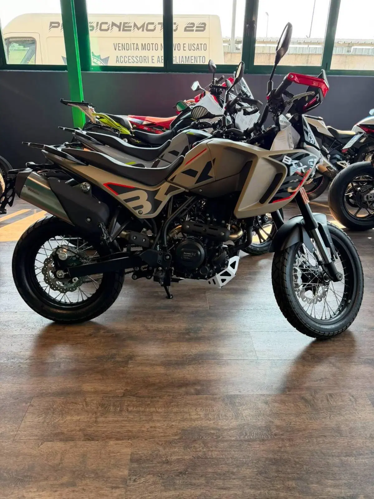 Benelli BKX 300 (2026)