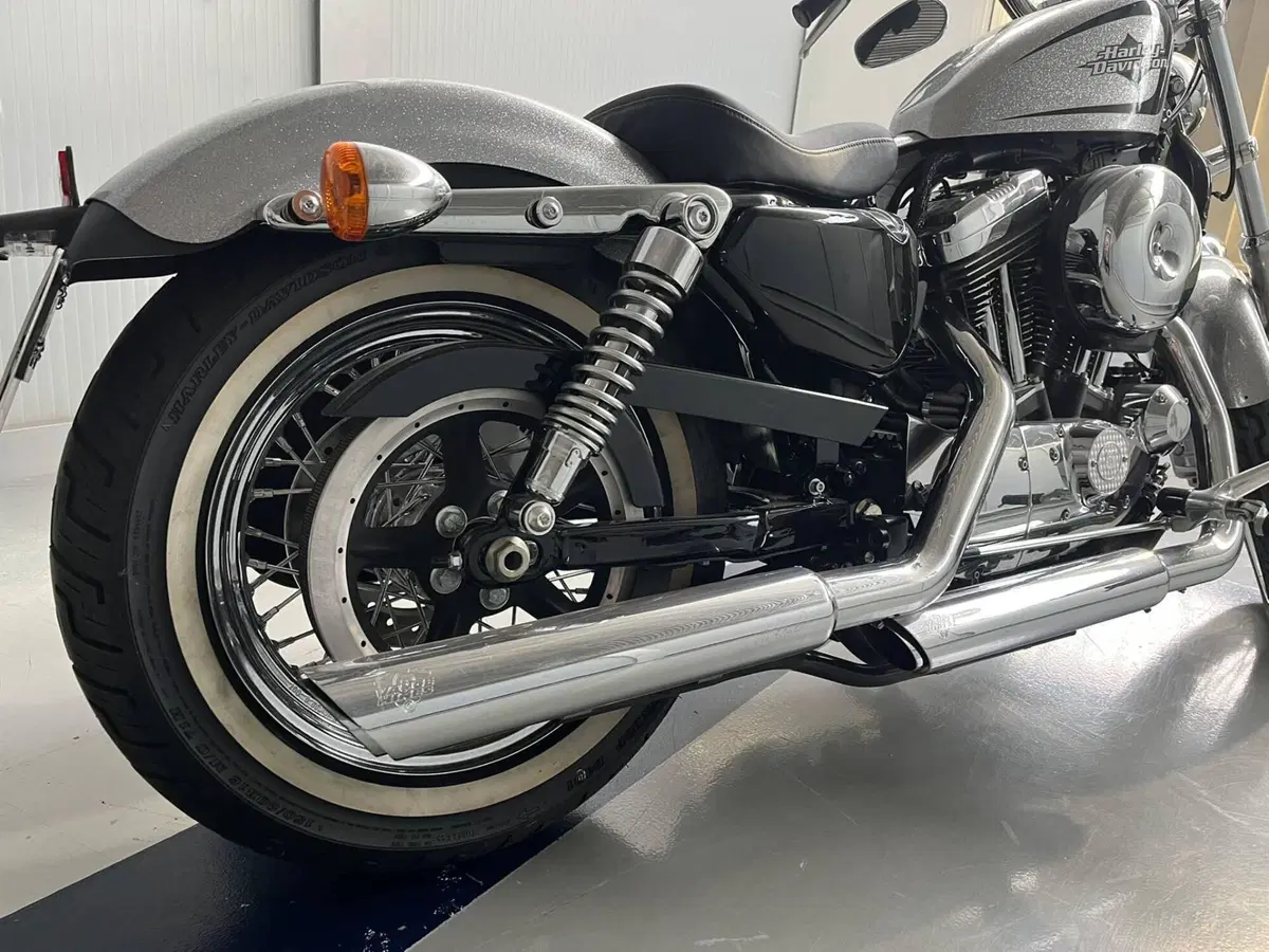 Harley-Davidson 1200 Seventy-Two (2011 - 16) (3)