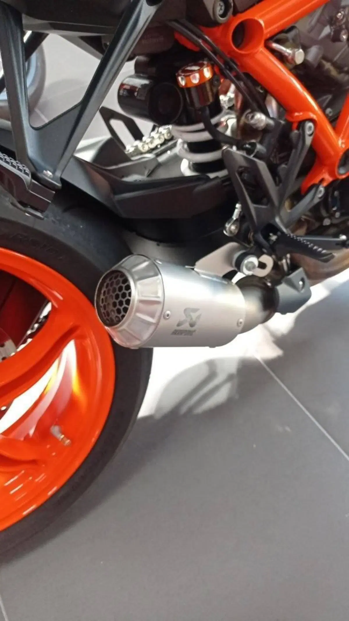 KTM 1290 Super Duke R EVO (2022 - 23) (6)