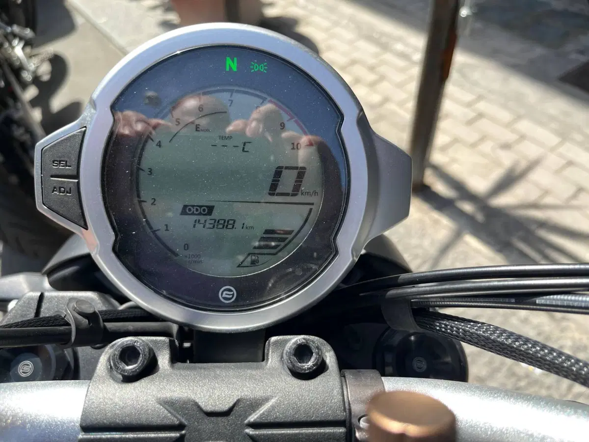 CFMOTO 300CL-X Heritage (2023 - 26) (5)