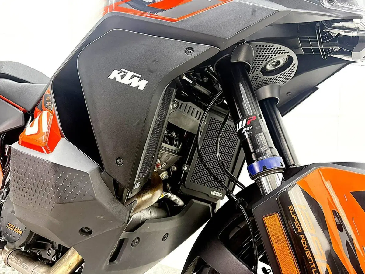 KTM 1290 Super Adventure S (2022 - 25) (10)