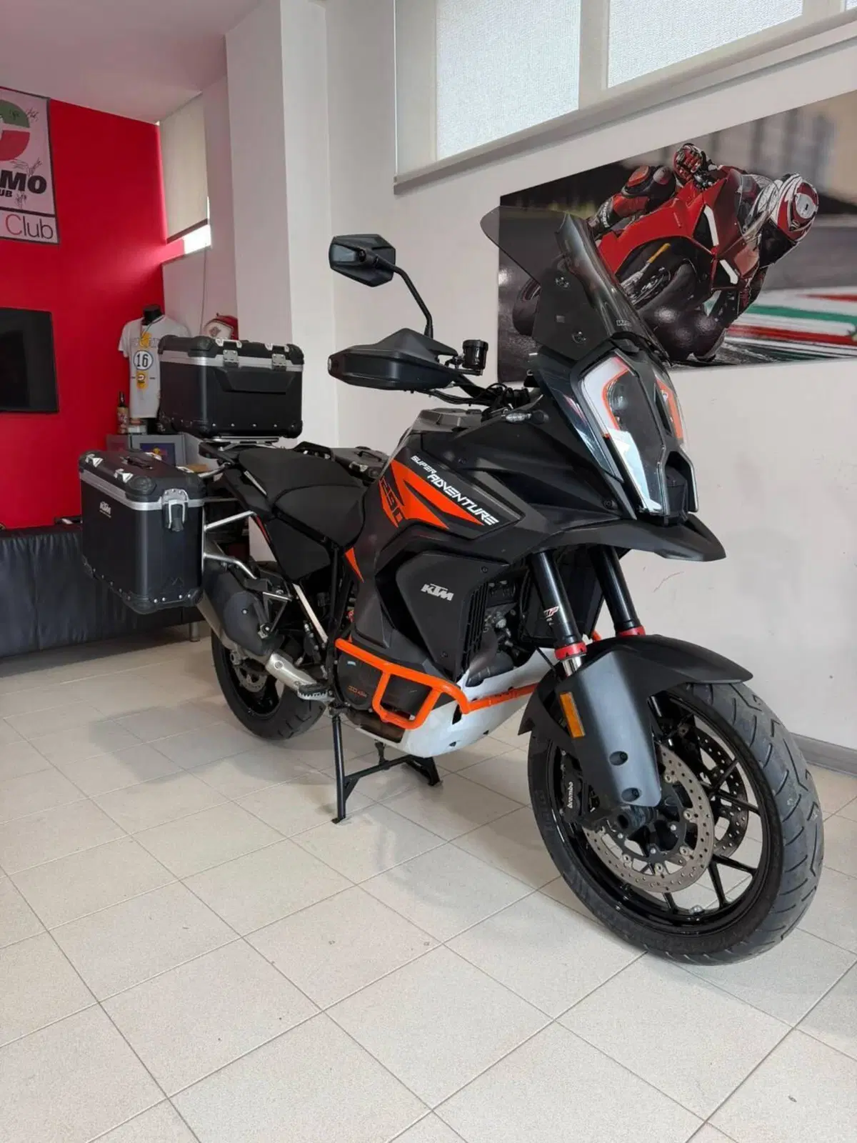 KTM 1290 Super Adventure S (2021) (4)