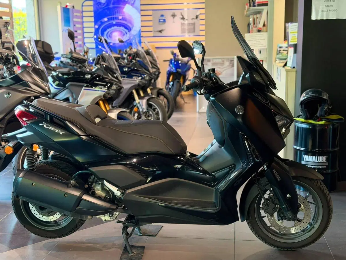 Yamaha X-Max 300 Tech Max (2021 - 24)