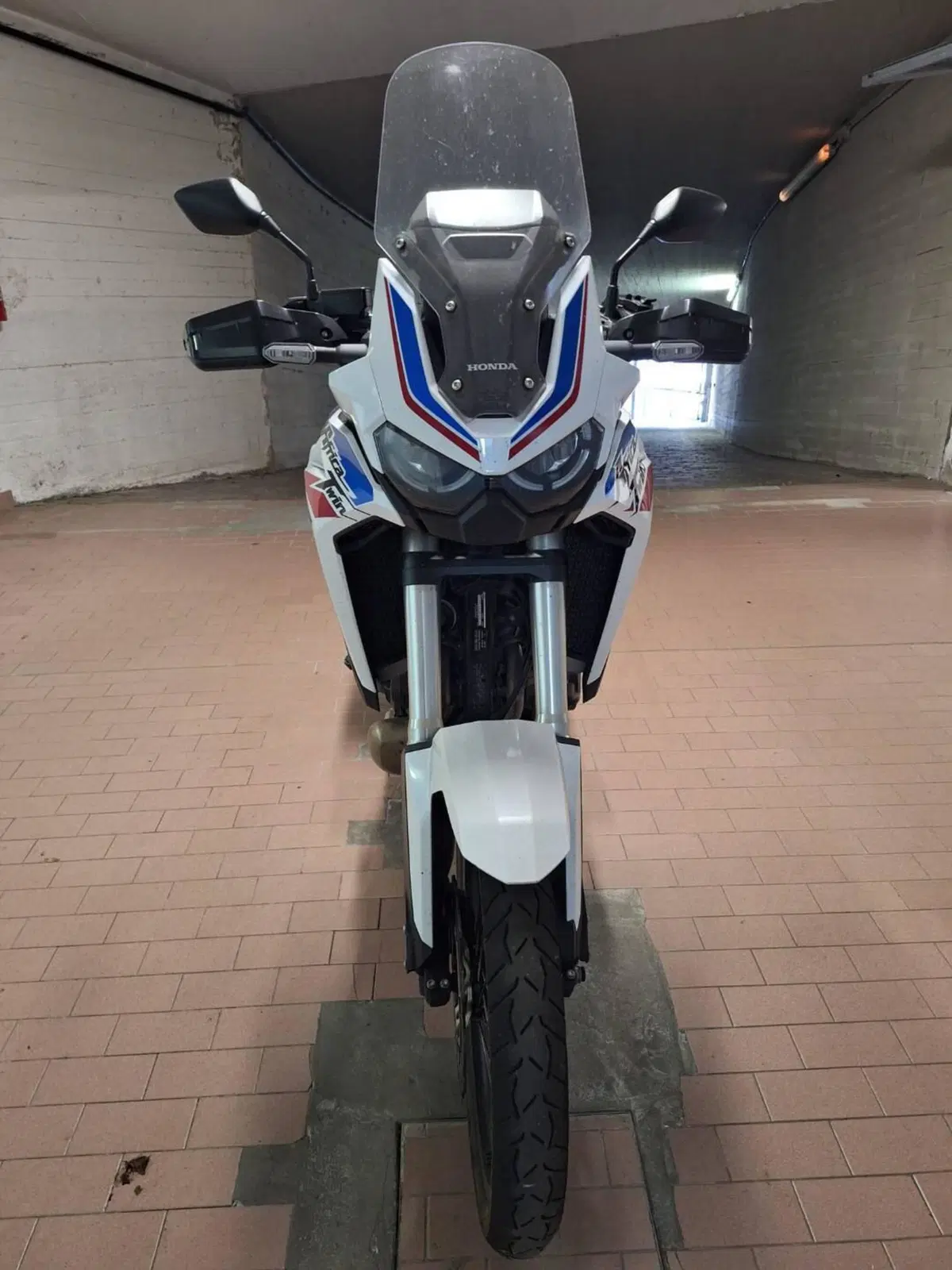 Honda Africa Twin CRF 1100L Urban (2020 - 21) (2)