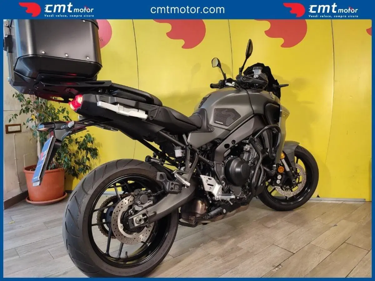 Yamaha Tracer 9 GT (2021 - 24) (4)