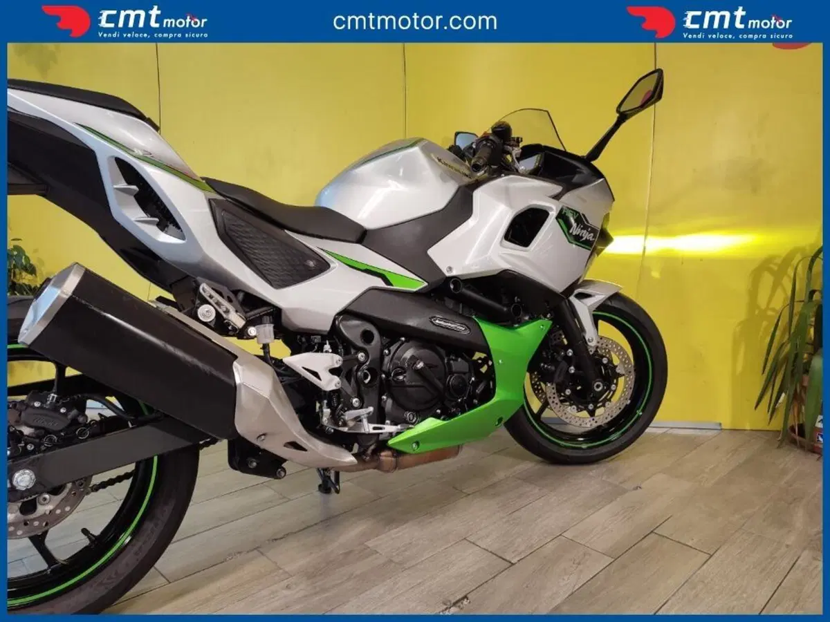 Kawasaki Ninja 7 Hybrid (2024 - 26) (8)