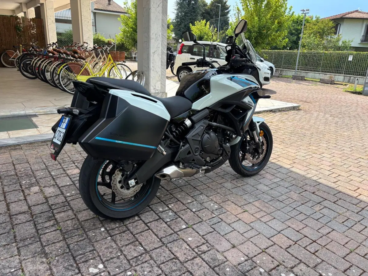 Kawasaki Versys 650 (2025 - 26) (2)