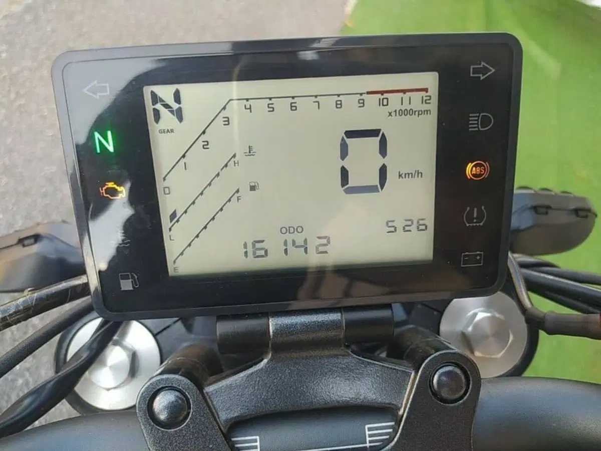 Zontes ZT125-U (2020 - 26) (9)