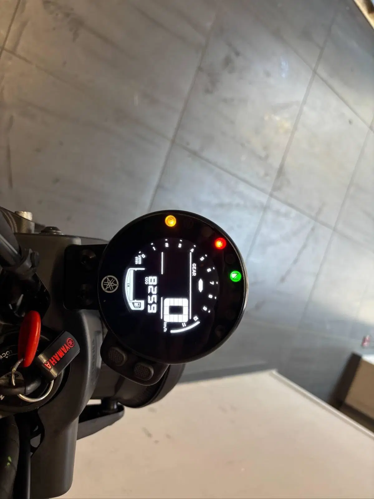 Yamaha XSR 700 XTribute (2022 - 24) (4)