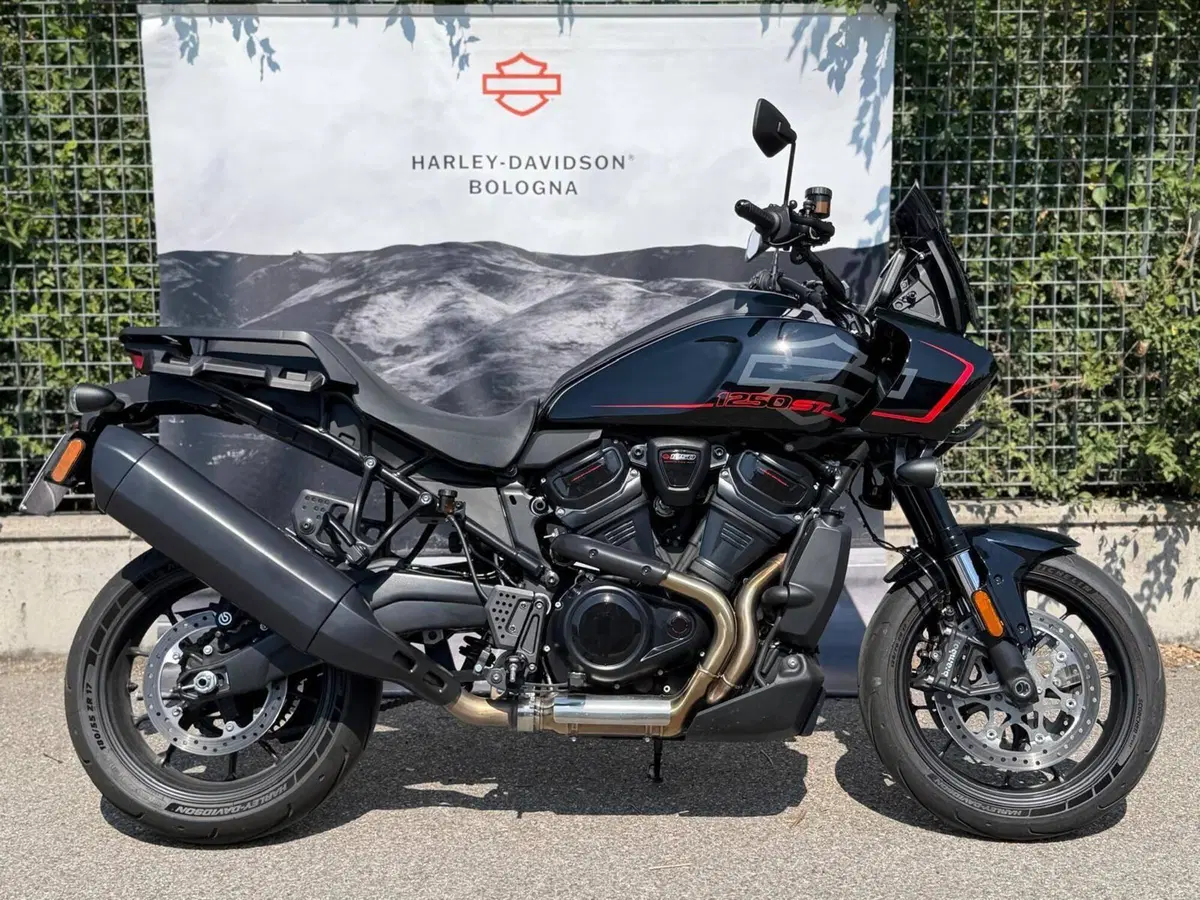 Harley-Davidson Pan America 1250 ST (2025 - 26)