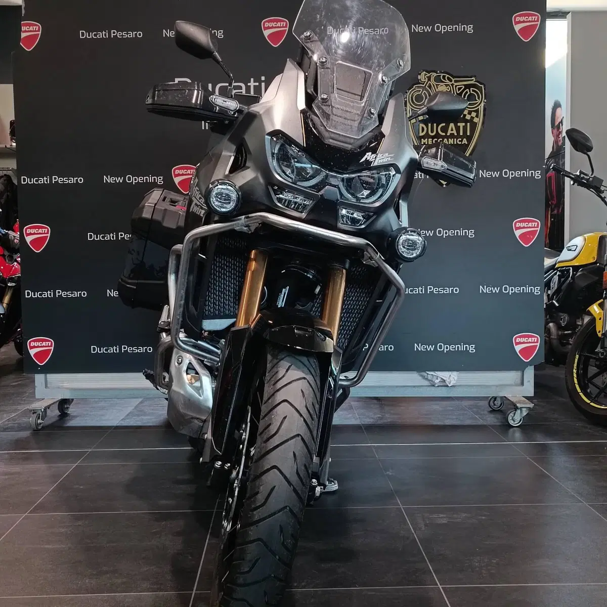 Honda Africa Twin CRF 1100L Adventure Sports (2024 - 26) (5)