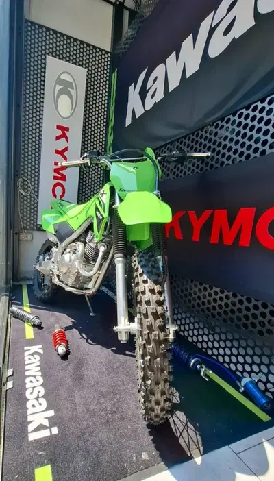 Kawasaki KLX140R (2025) nuova