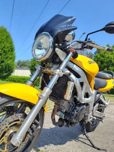 Suzuki SV 650 (1999 - 02) usata