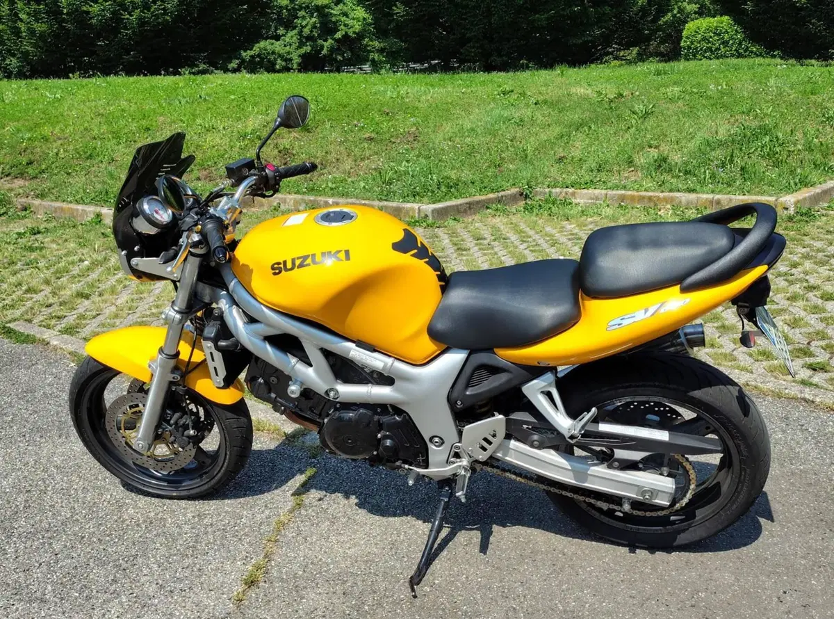 Suzuki SV 650 (1999 - 02) (2)