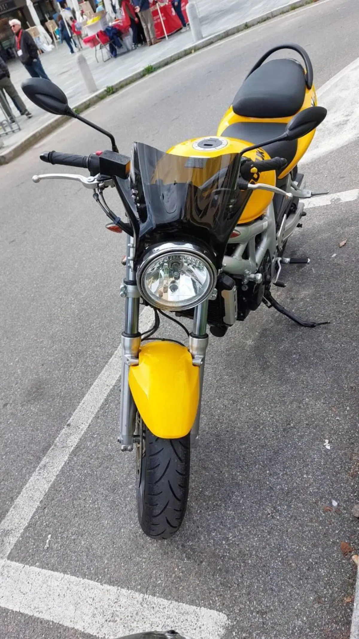 Suzuki SV 650 (1999 - 02) (4)