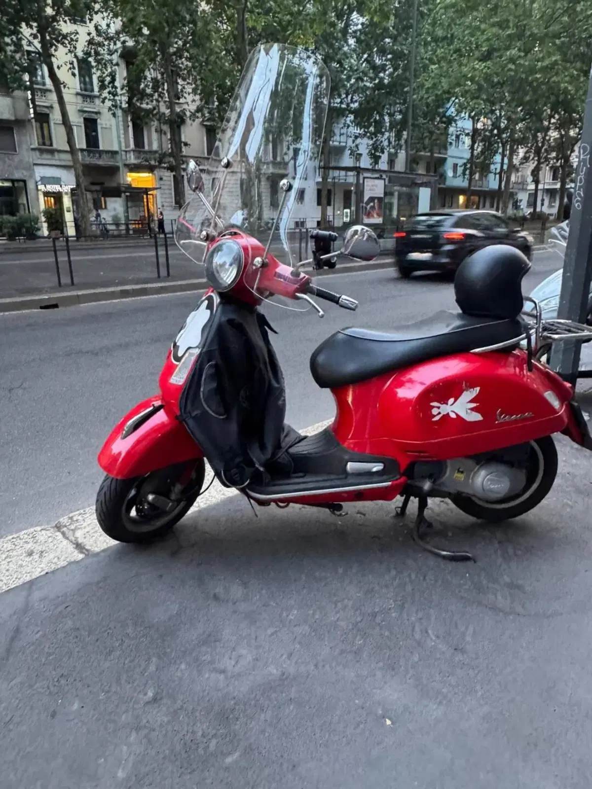 Vespa GTS 300 (2010 - 14) (4)