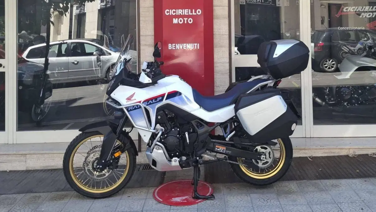 Honda Transalp XL750 Travel Edition (2023 - 24) (2)