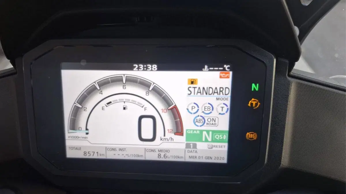 Honda Transalp XL750 Travel Edition (2023 - 24) (3)