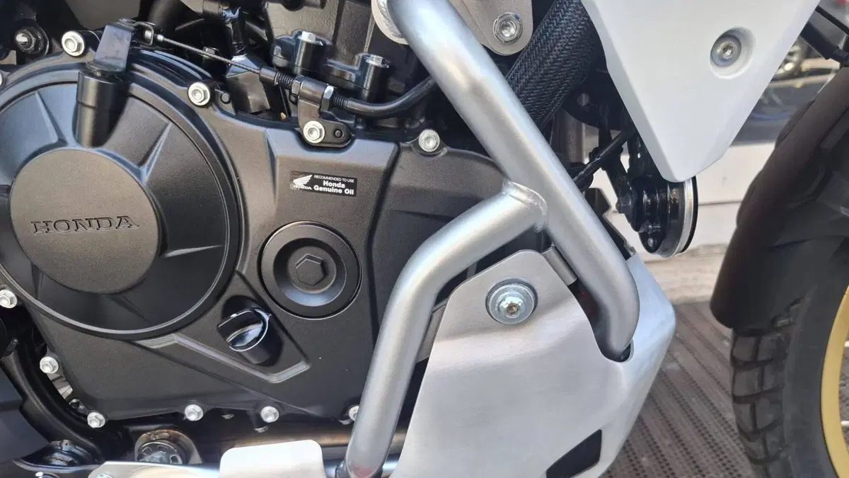 Honda Transalp XL750 Travel Edition (2023 - 24) (7)