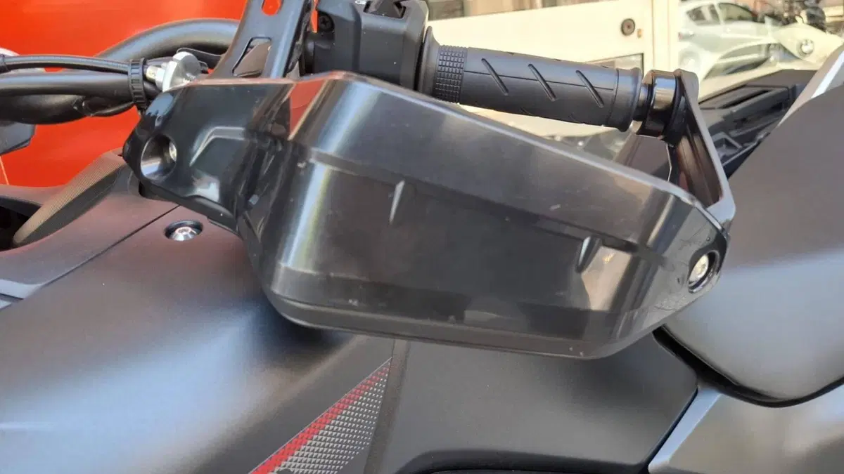 Honda Transalp XL750 Travel Edition (2023 - 24) (4)