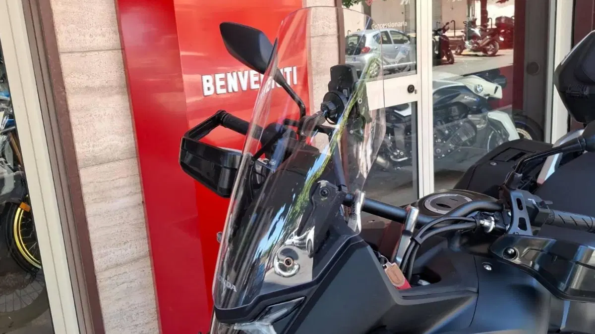 Honda Transalp XL750 Travel Edition (2023 - 24) (8)