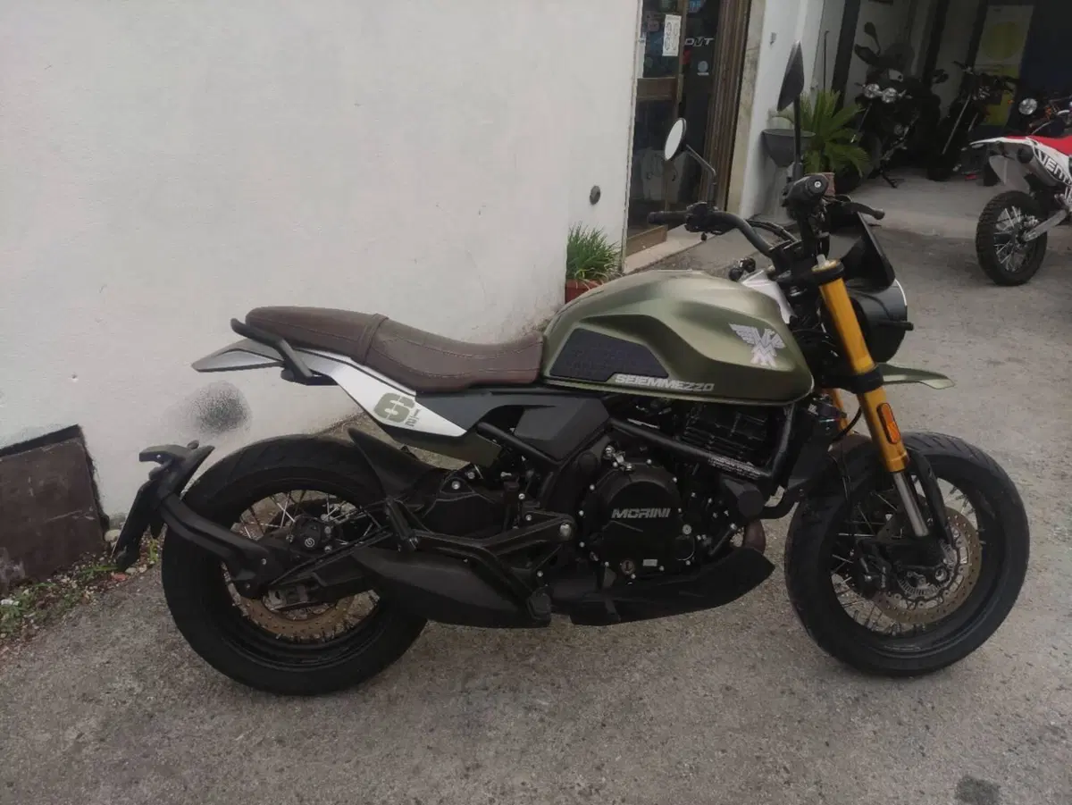 Moto Morini SEIEMMEZZO SCR (2022 - 26) (2)
