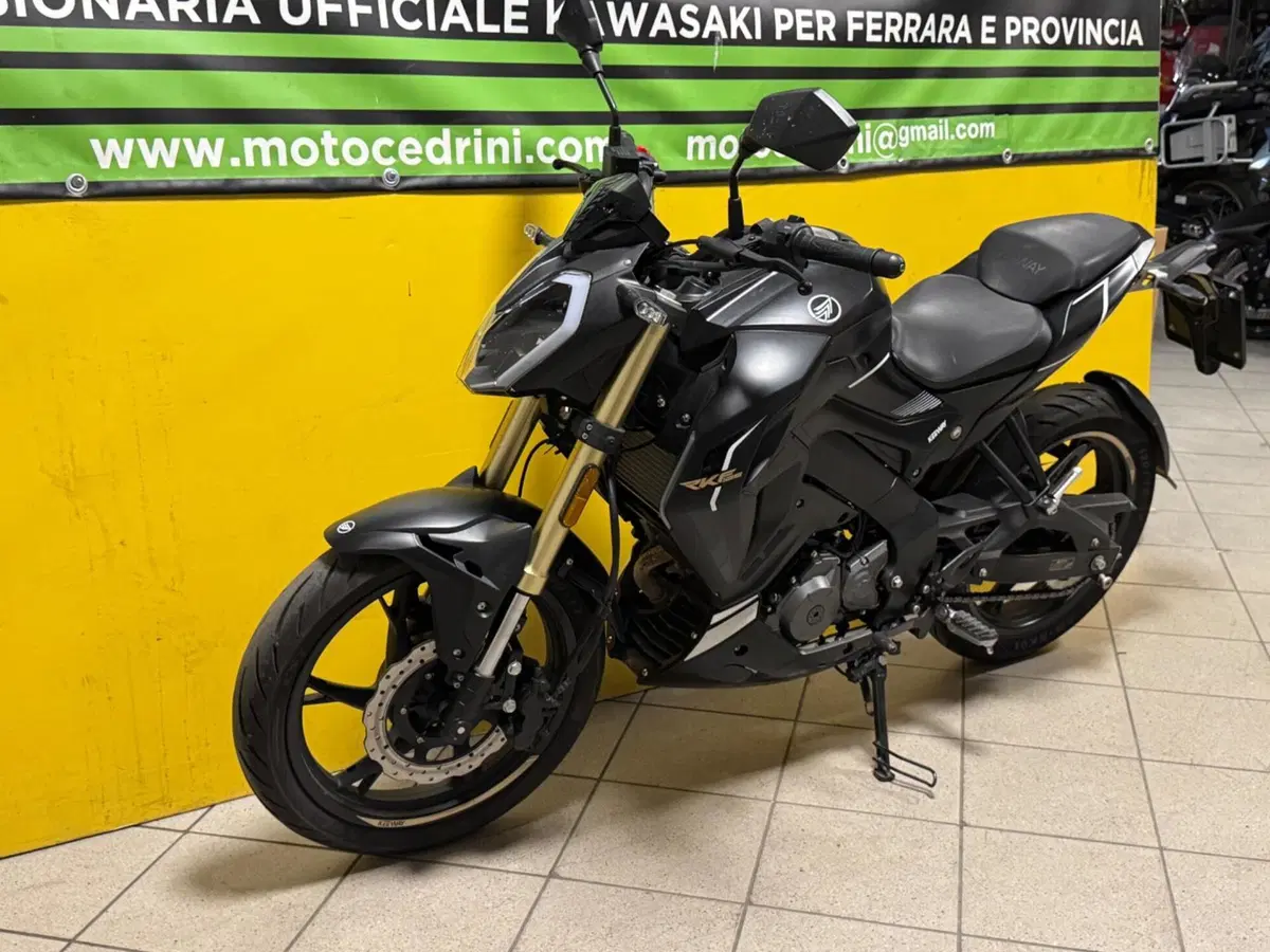 Keeway Motor RKF 125 (2021 - 24) (7)