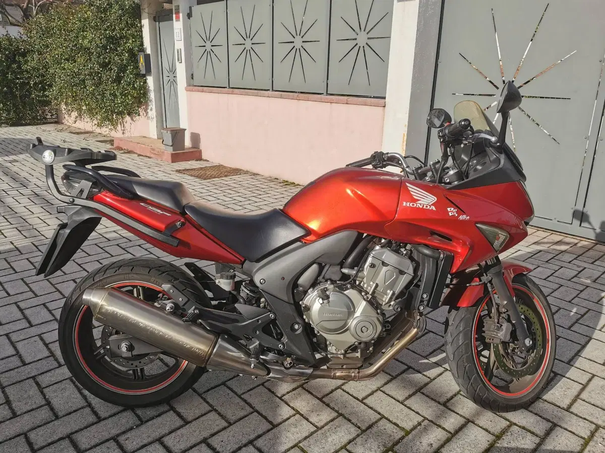Honda CBF 600 N (2005- 11) (2)