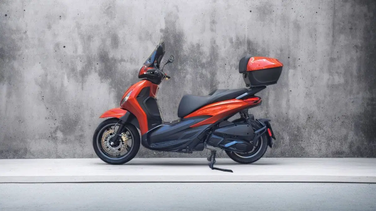 Piaggio Beverly 300 S ABS-ASR (2021 - 25) (2)